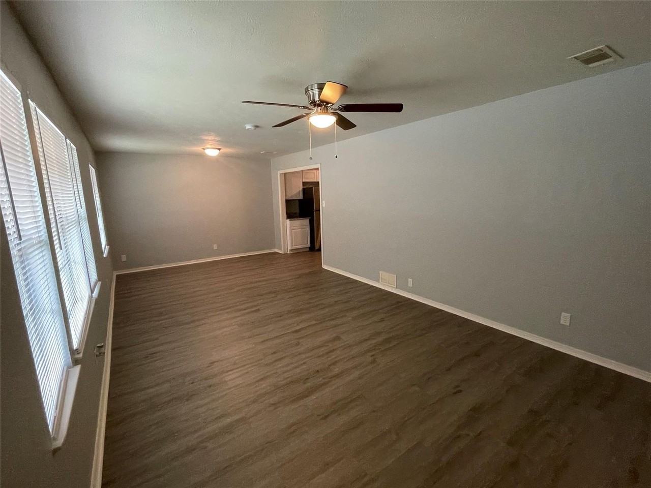 5736 Aton Ave - Photo 3 of 27