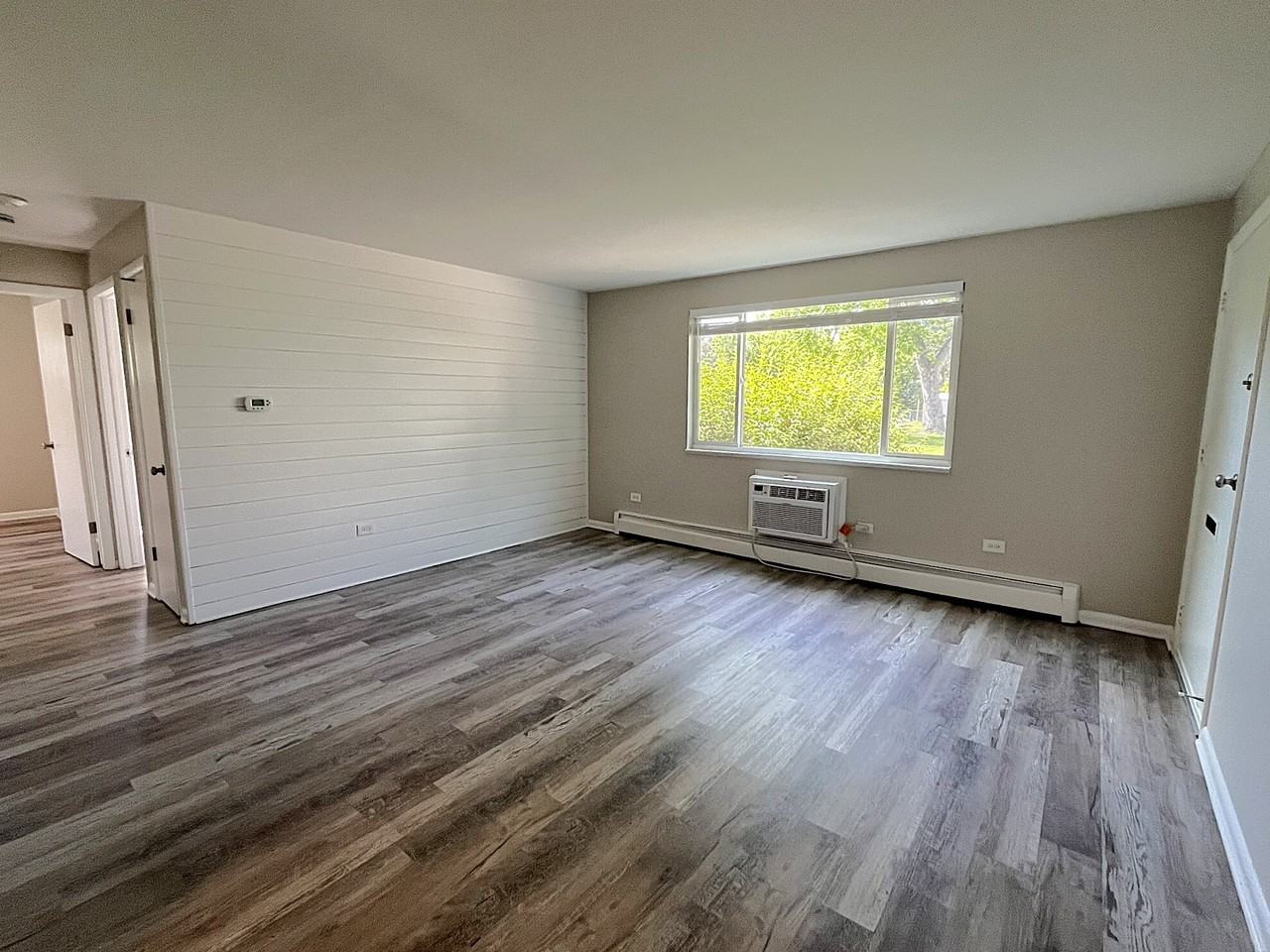 Oak North Apartments - Photo 4 of 50