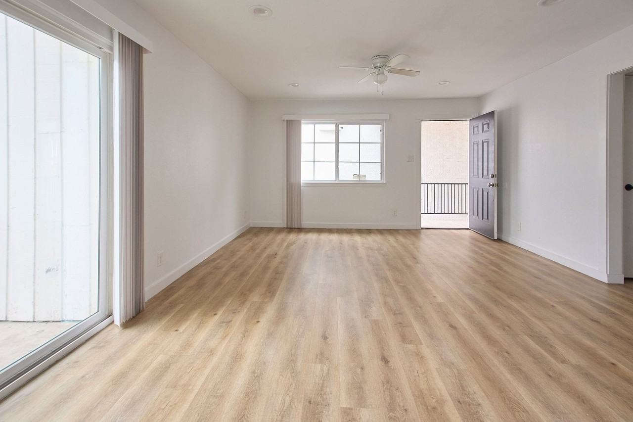 1304 Mckie Dr - Photo 7 of 10