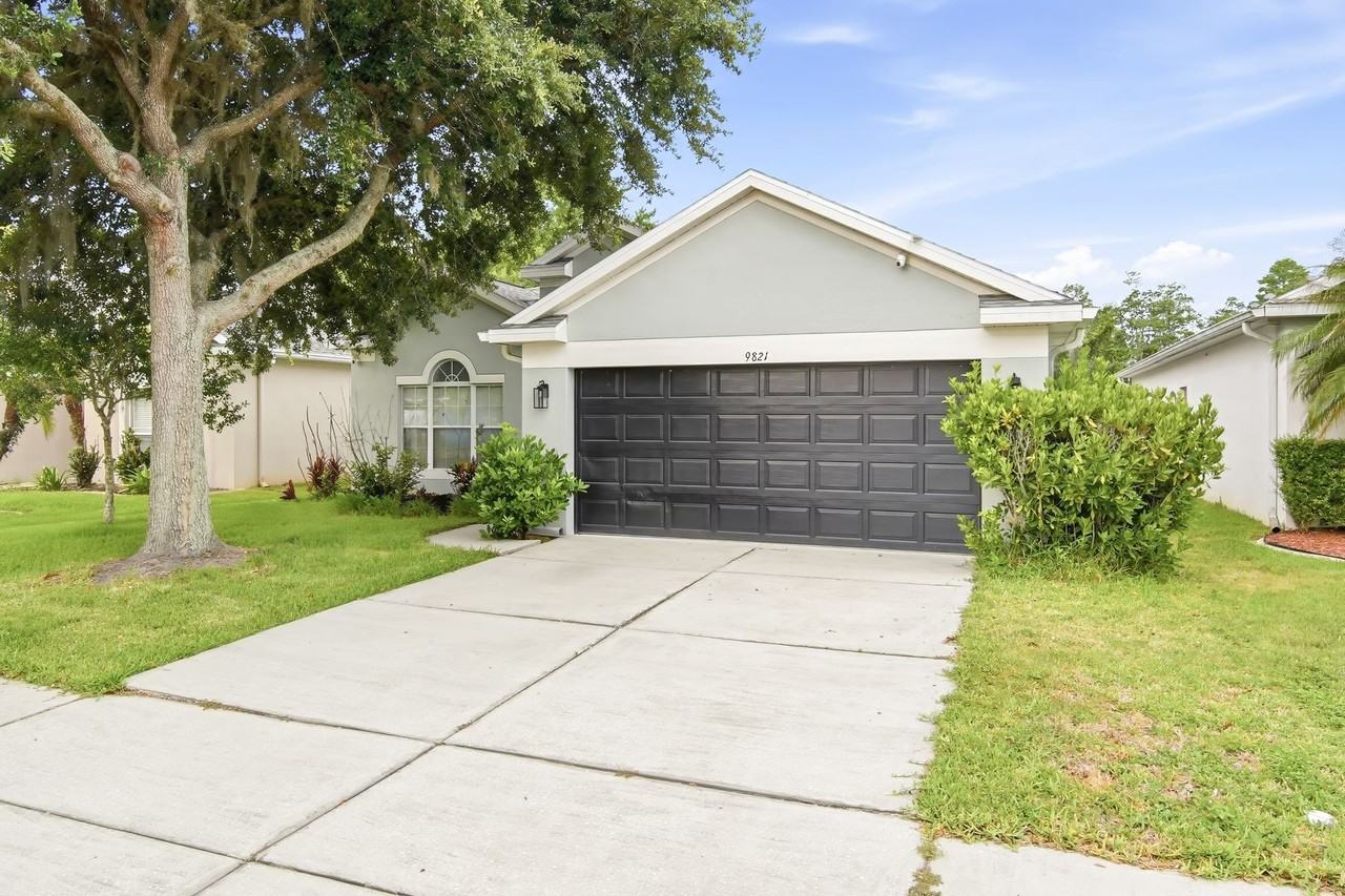 9821 Jasmine Brook Cir - Photo 2 of 29