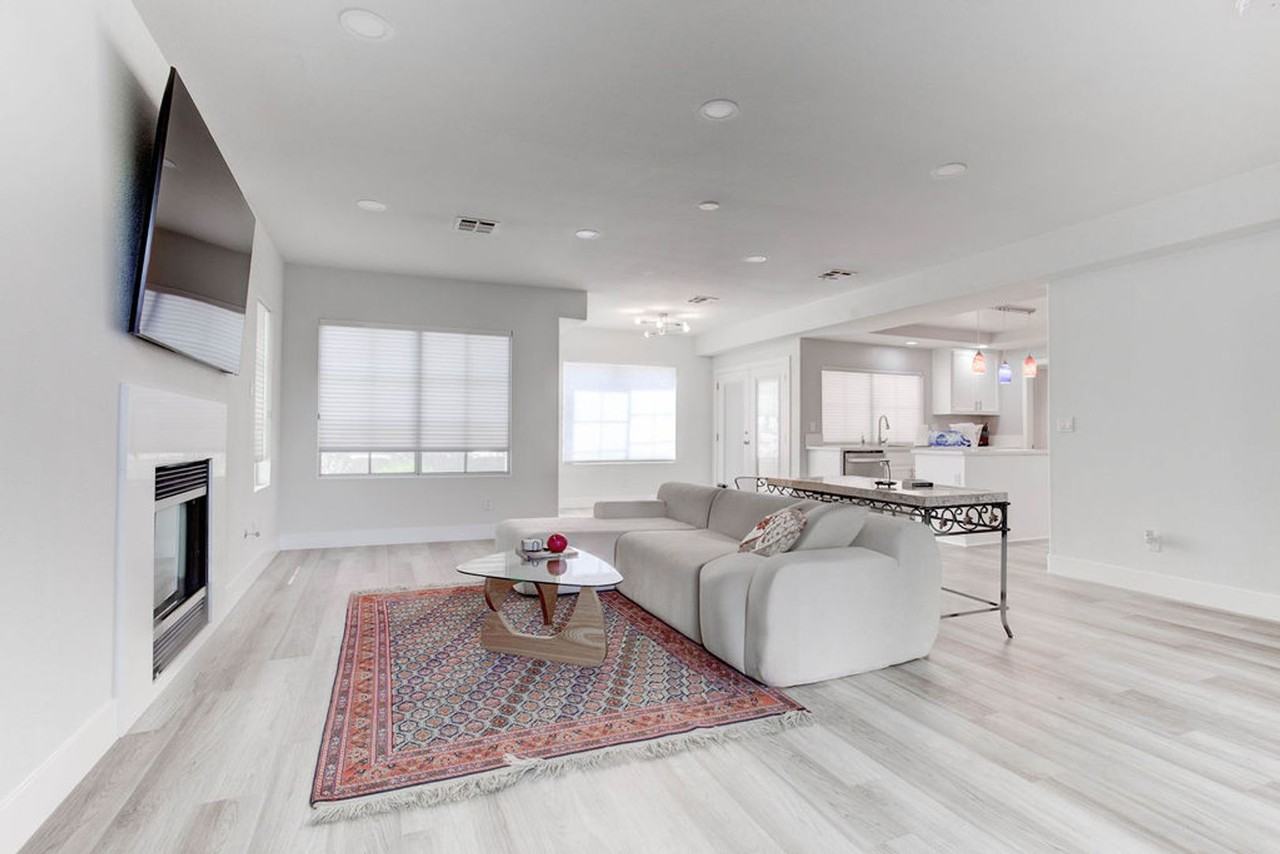 1 Rising Sun Ct - Photo 7 of 47