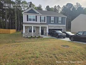 3026 Bayview Dr - Photo 1 of 1