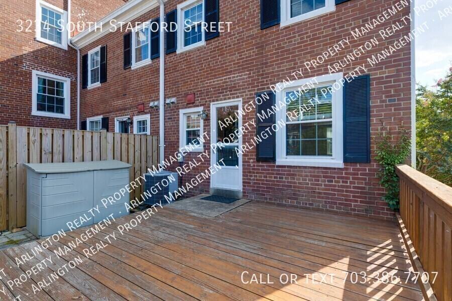 3234 S Stafford St - Photo 7 of 32