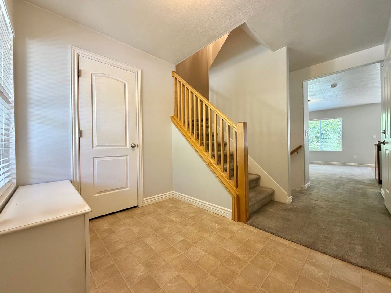 6712 S Bonham Ln - Photo 6 of 21