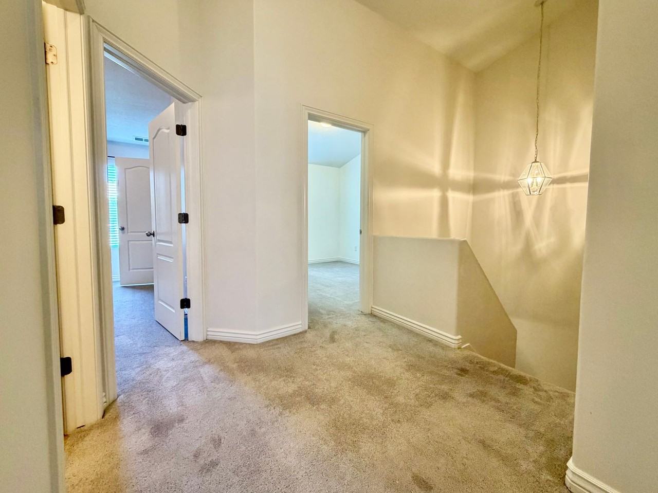 6712 S Bonham Ln - Photo 7 of 21