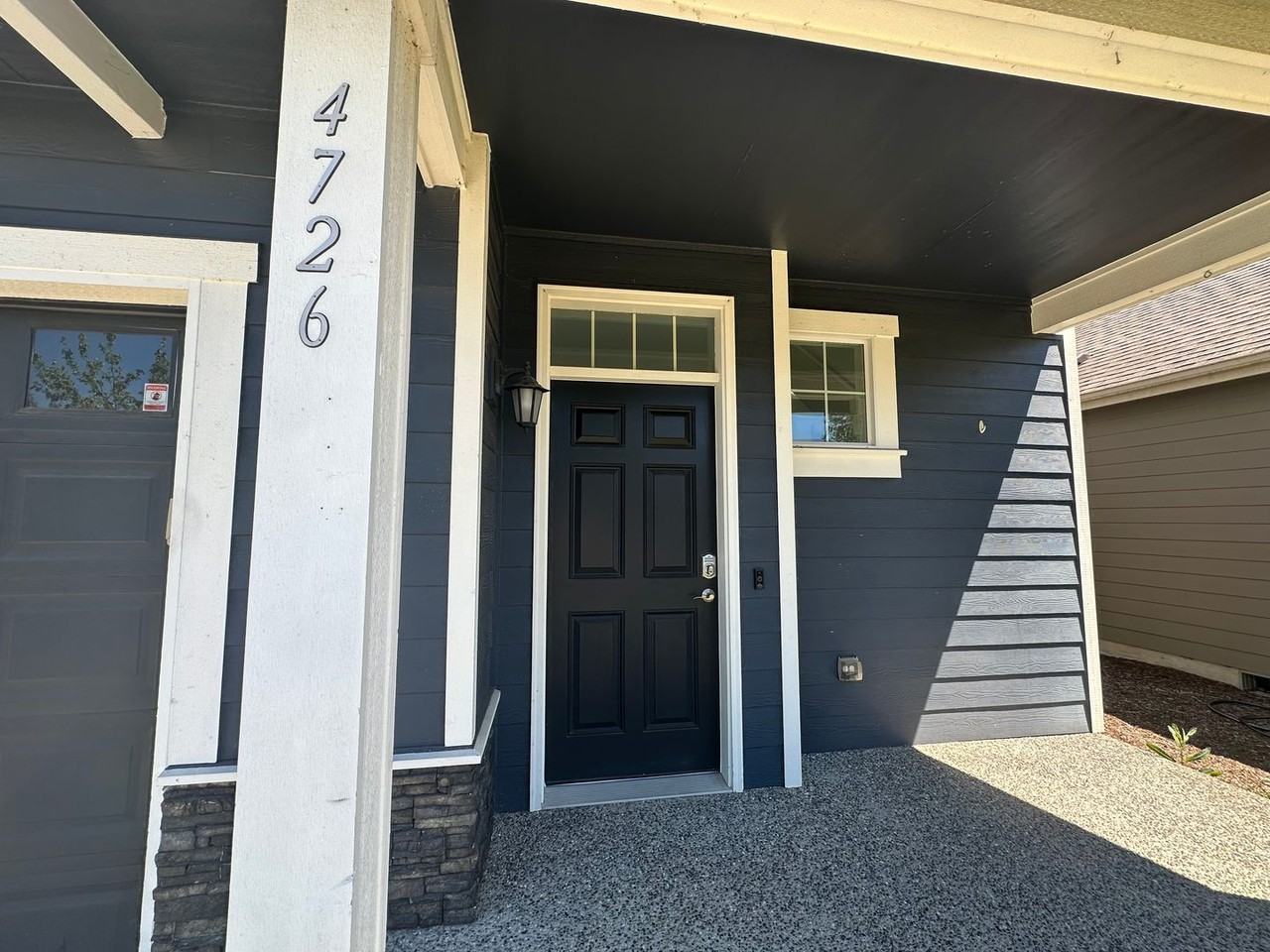 4726 Hadley St - Photo 2 of 38