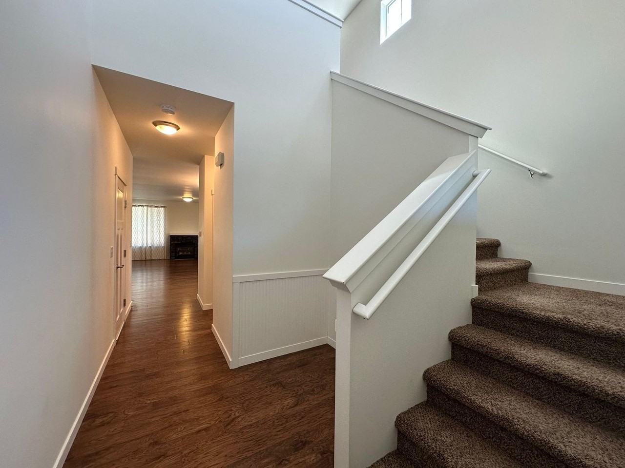 4726 Hadley St - Photo 3 of 38