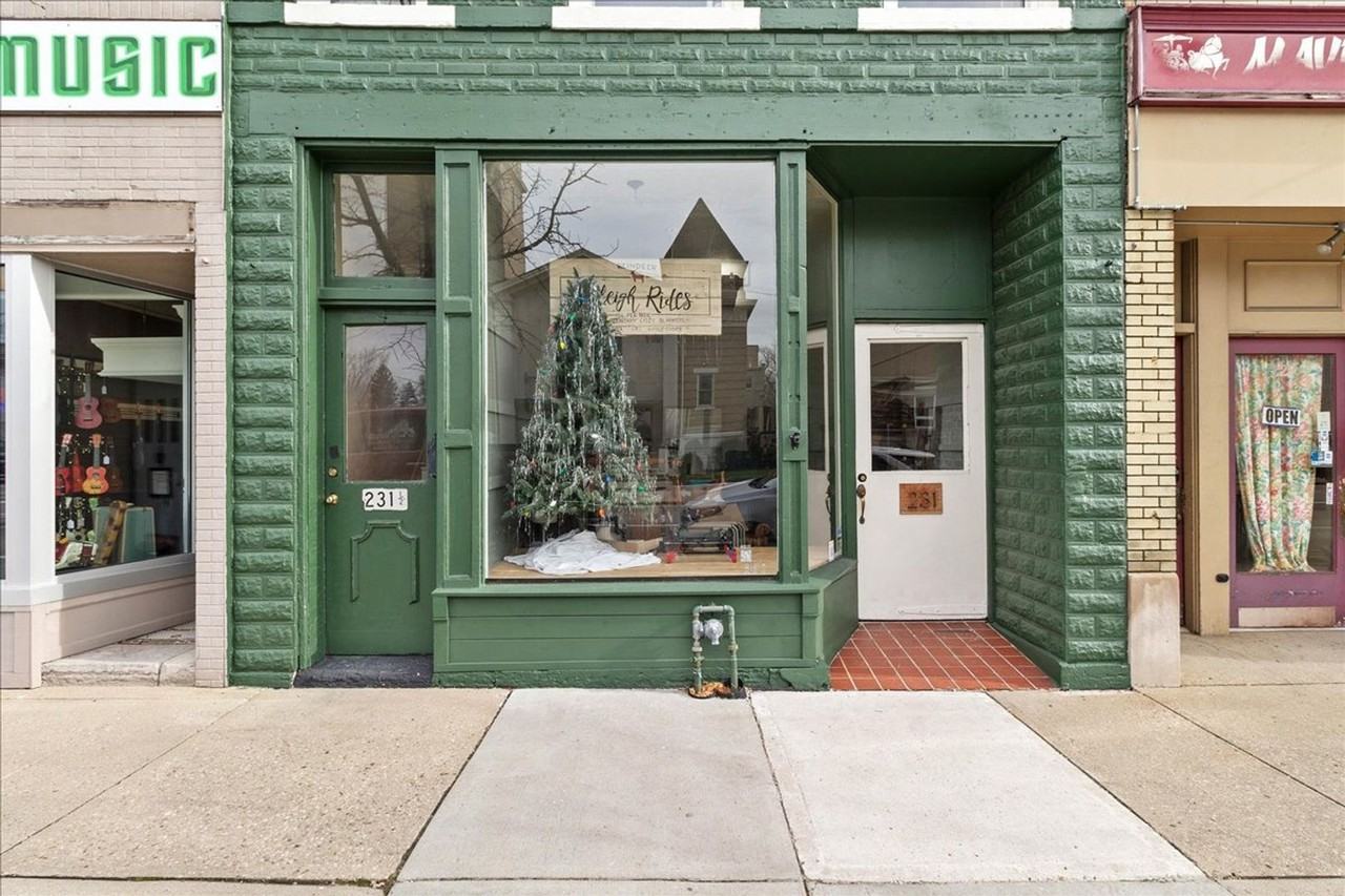 231 1/2 N Main St - Photo 2 of 15