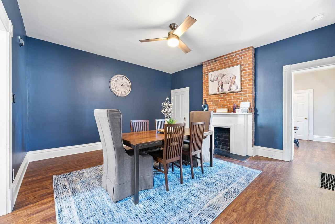 374 E Whittier St #374 - Photo 6 of 50