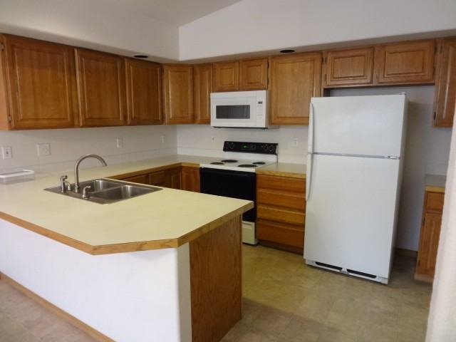 1618 Northbrook Dr #1 - Photo 6 of 21