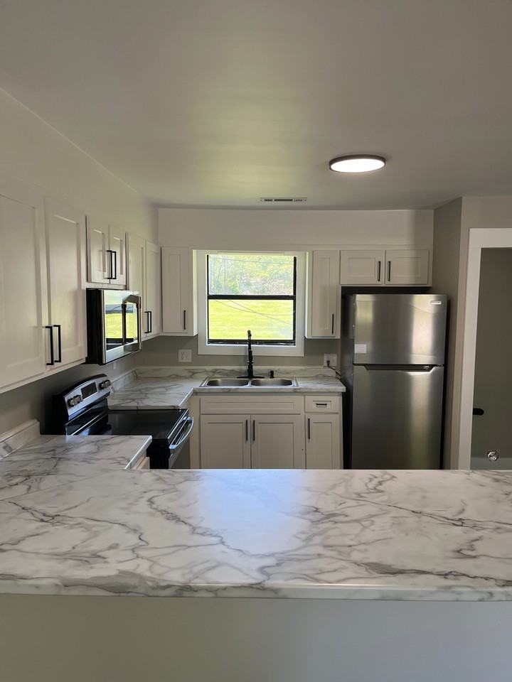 951-973 Shannon Drive - Photo 5 of 23