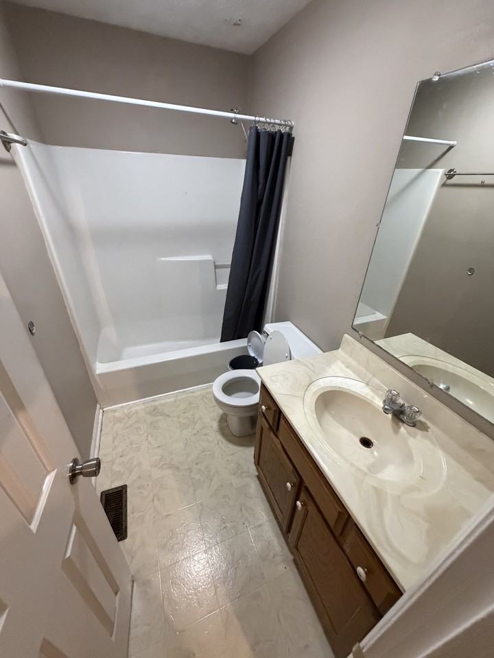 337 High Street - Photo 7 of 12