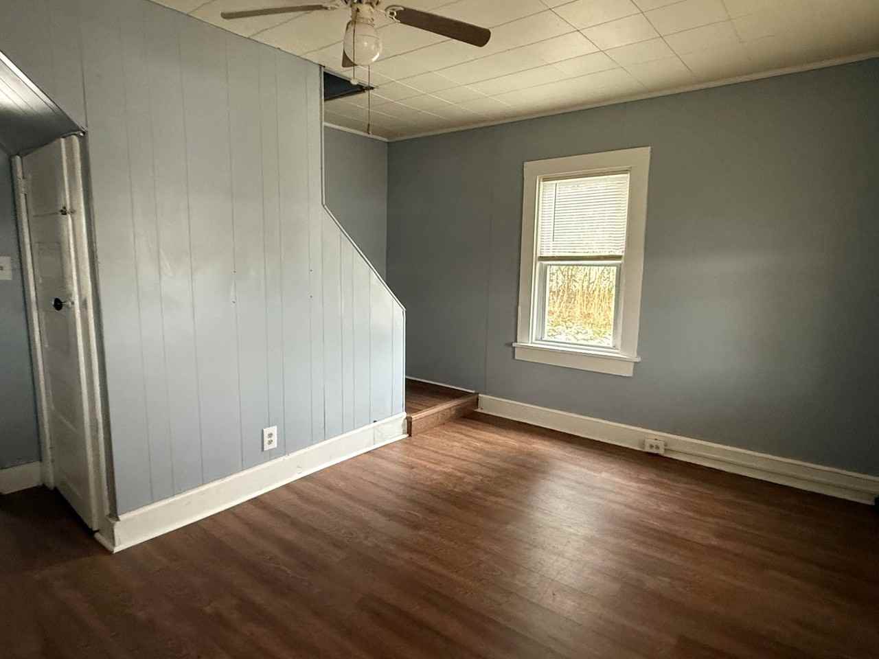 277 E Main St - Photo 7 of 19