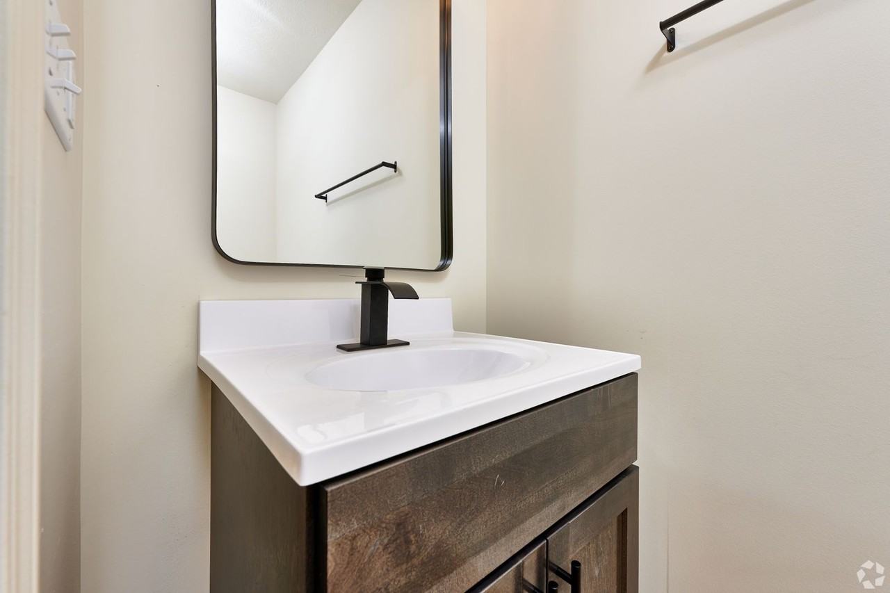 2023 Louie Lane - Photo 2 of 7