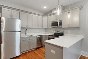featured image of 2617 Carondelet St #2619