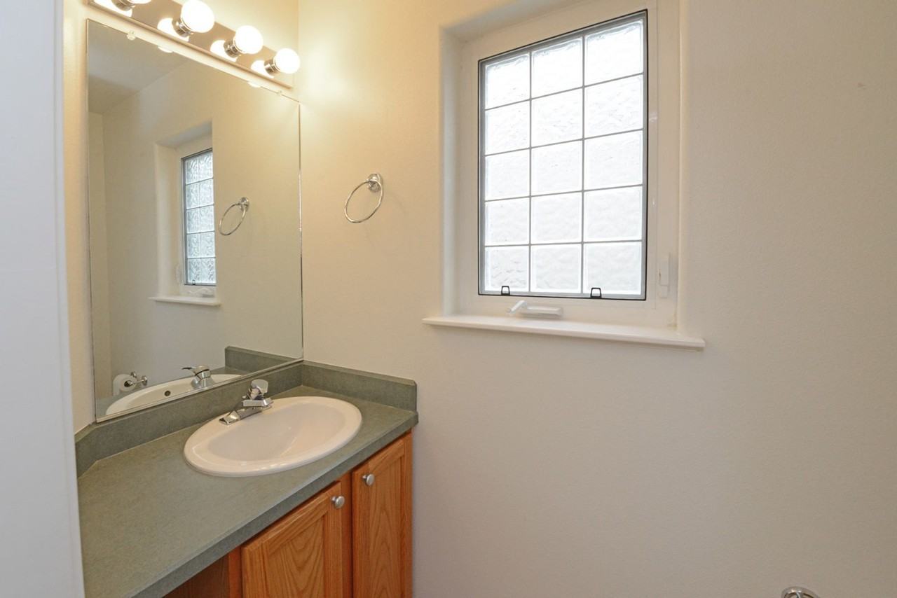 264 Dailey Ave #15 - Photo 6 of 23