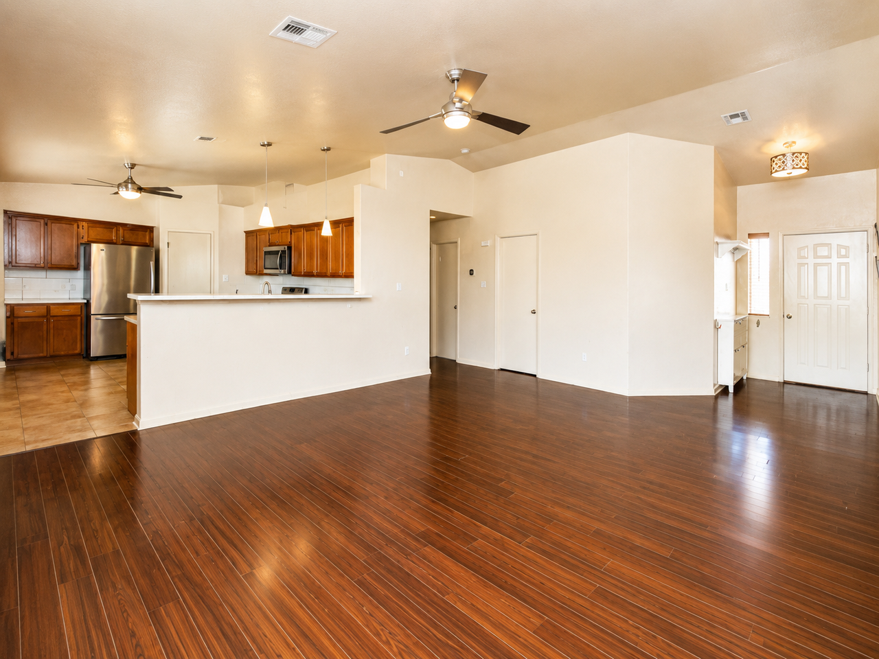6146 E 41st Pl - Photo 4 of 18