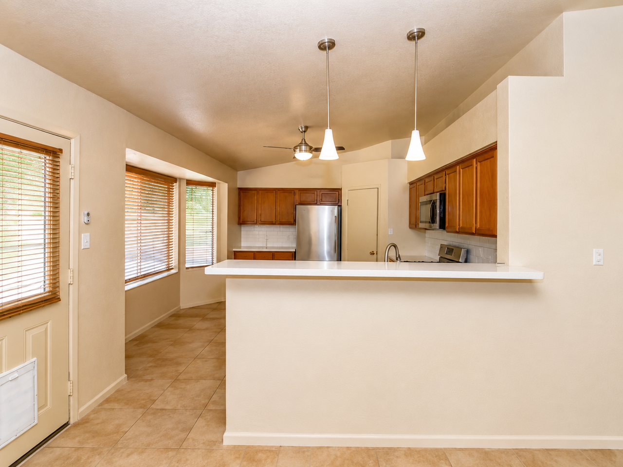 6146 E 41st Pl - Photo 5 of 18