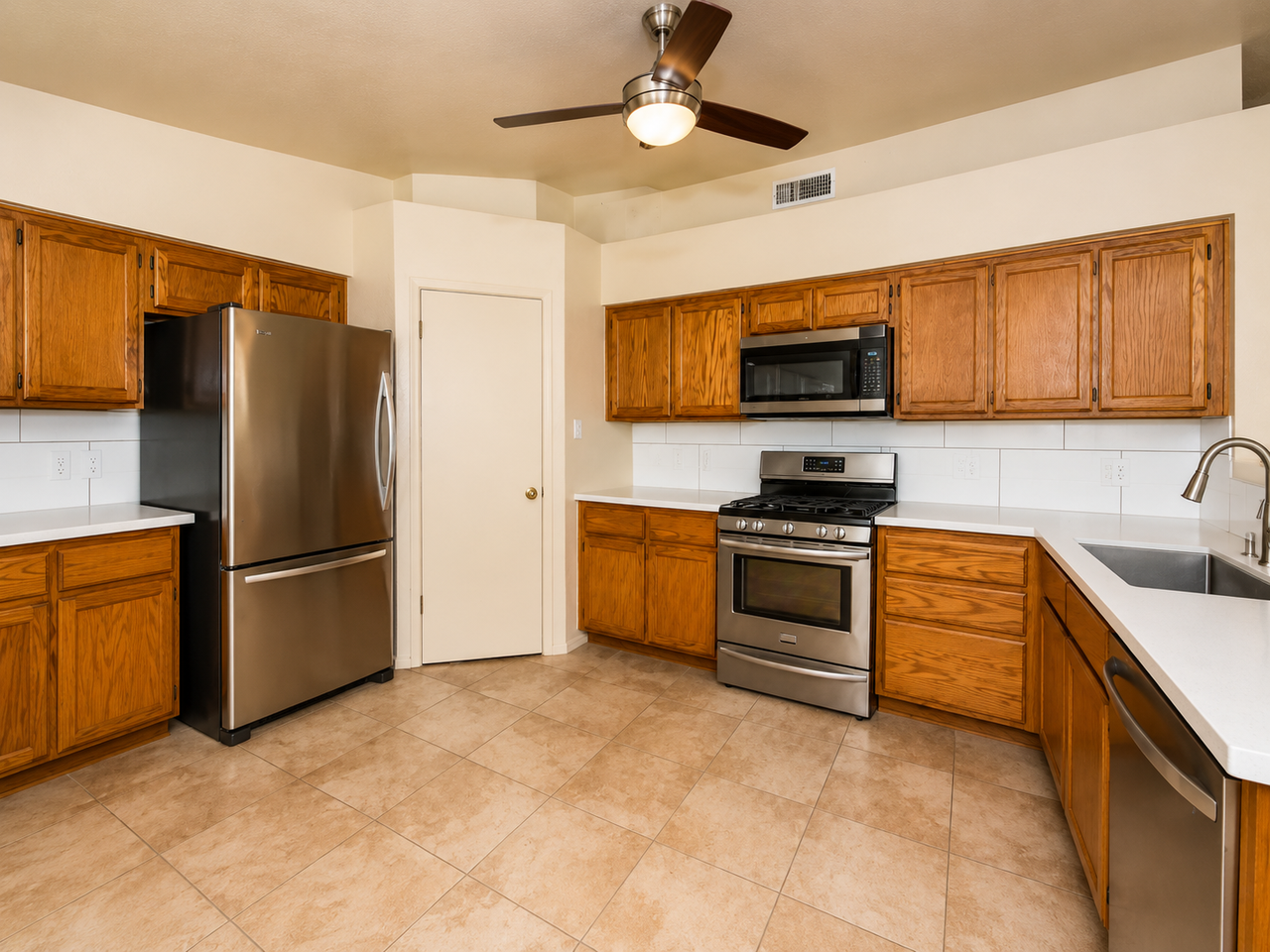 6146 E 41st Pl - Photo 7 of 18