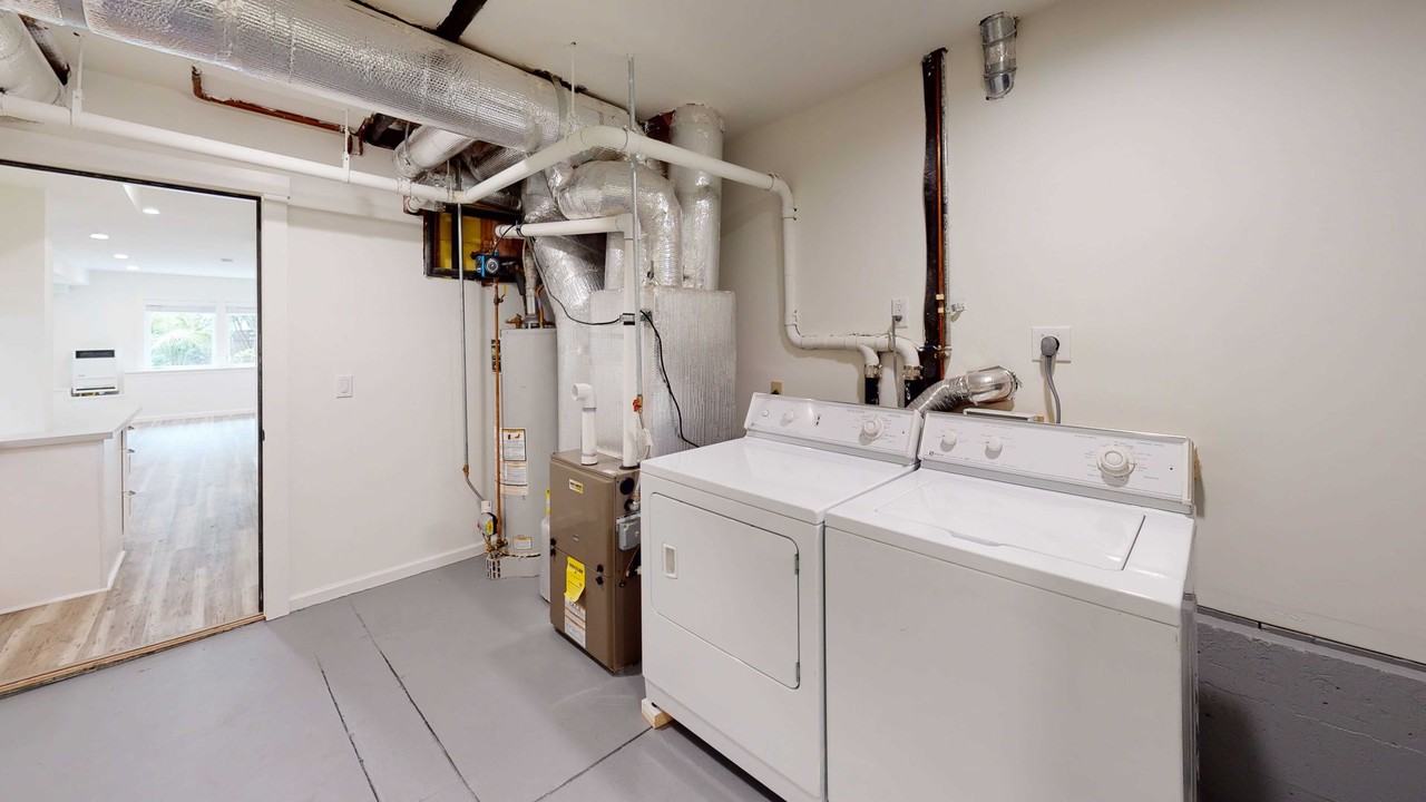 1462 32nd Ave - Photo 6 of 13