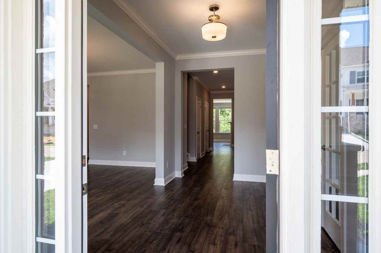 4018 Foxglove Farm Dr - Photo 4 of 34