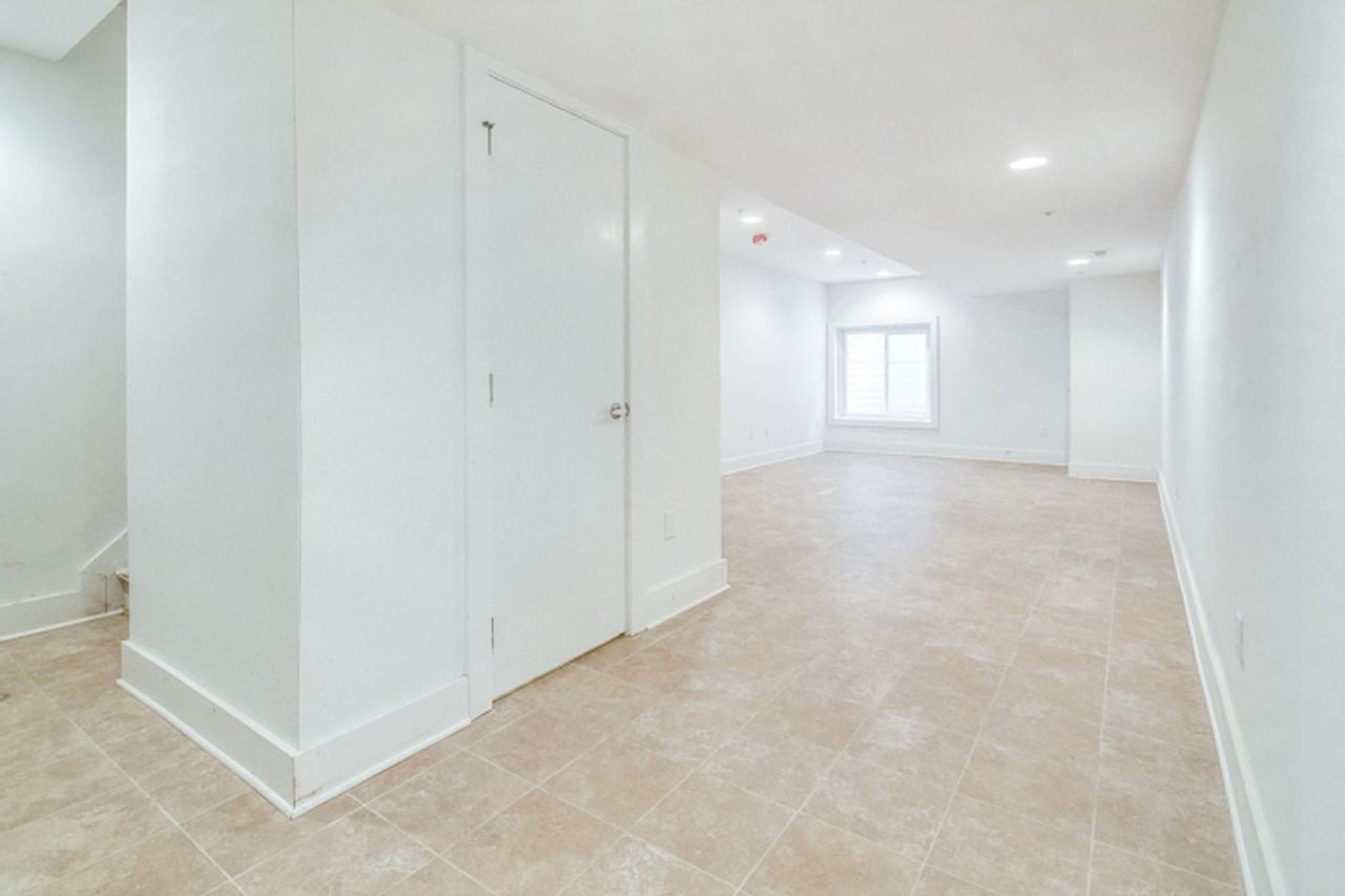 13 S Bank St - Photo 6 of 27