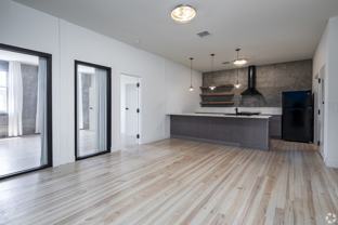 2309 1st Ave N #307 - Photo 1 of 1