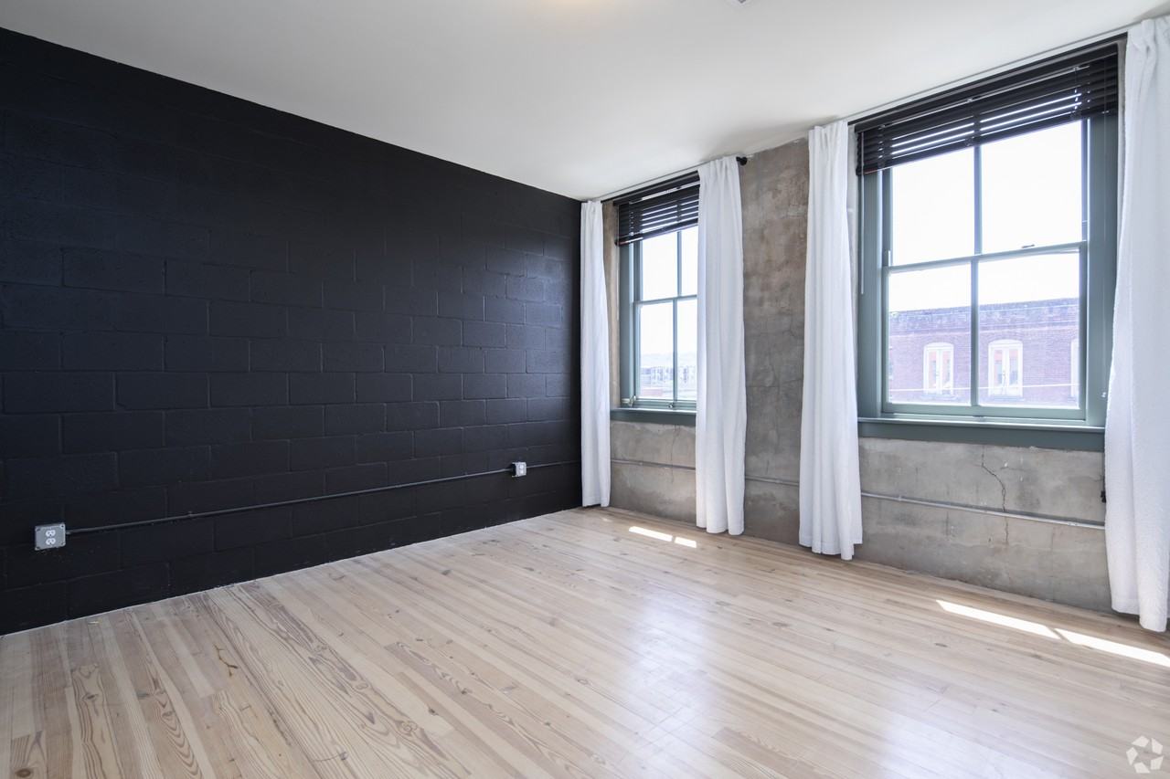 2309 1st Ave N #307 - Photo 6 of 50