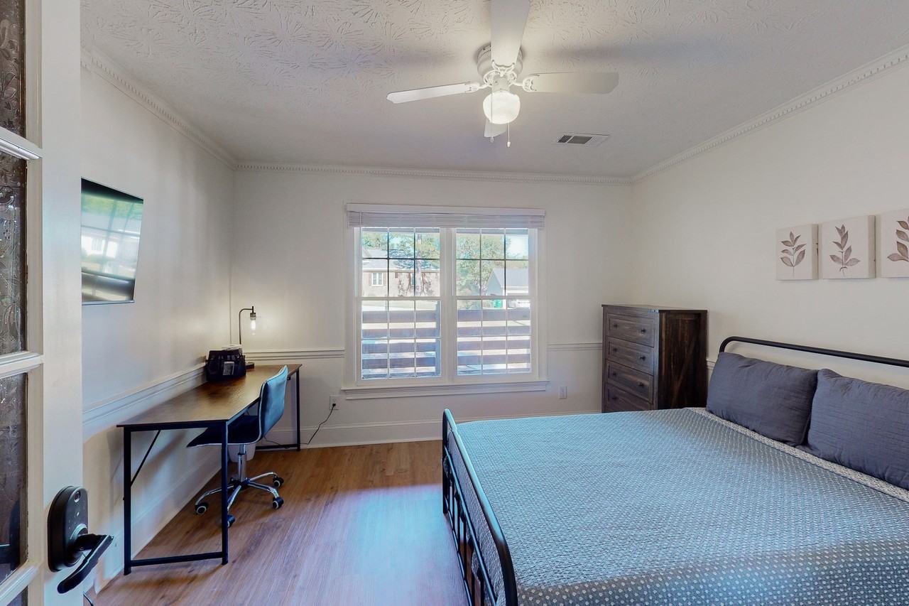 5629 Southern Pines Ct - Photo 7 of 15