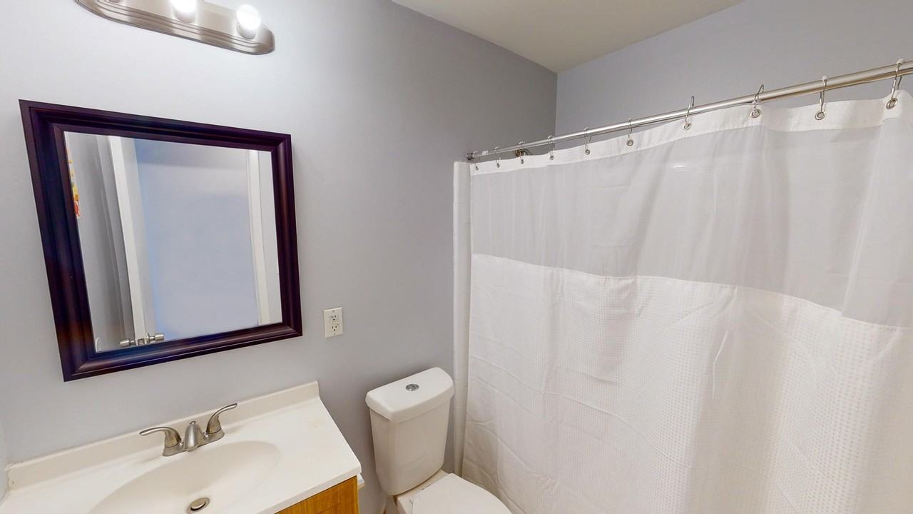 4449 Malibu Dr - Photo 7 of 9