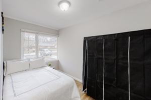 featured image of 1152 S Parkwood Dr #1