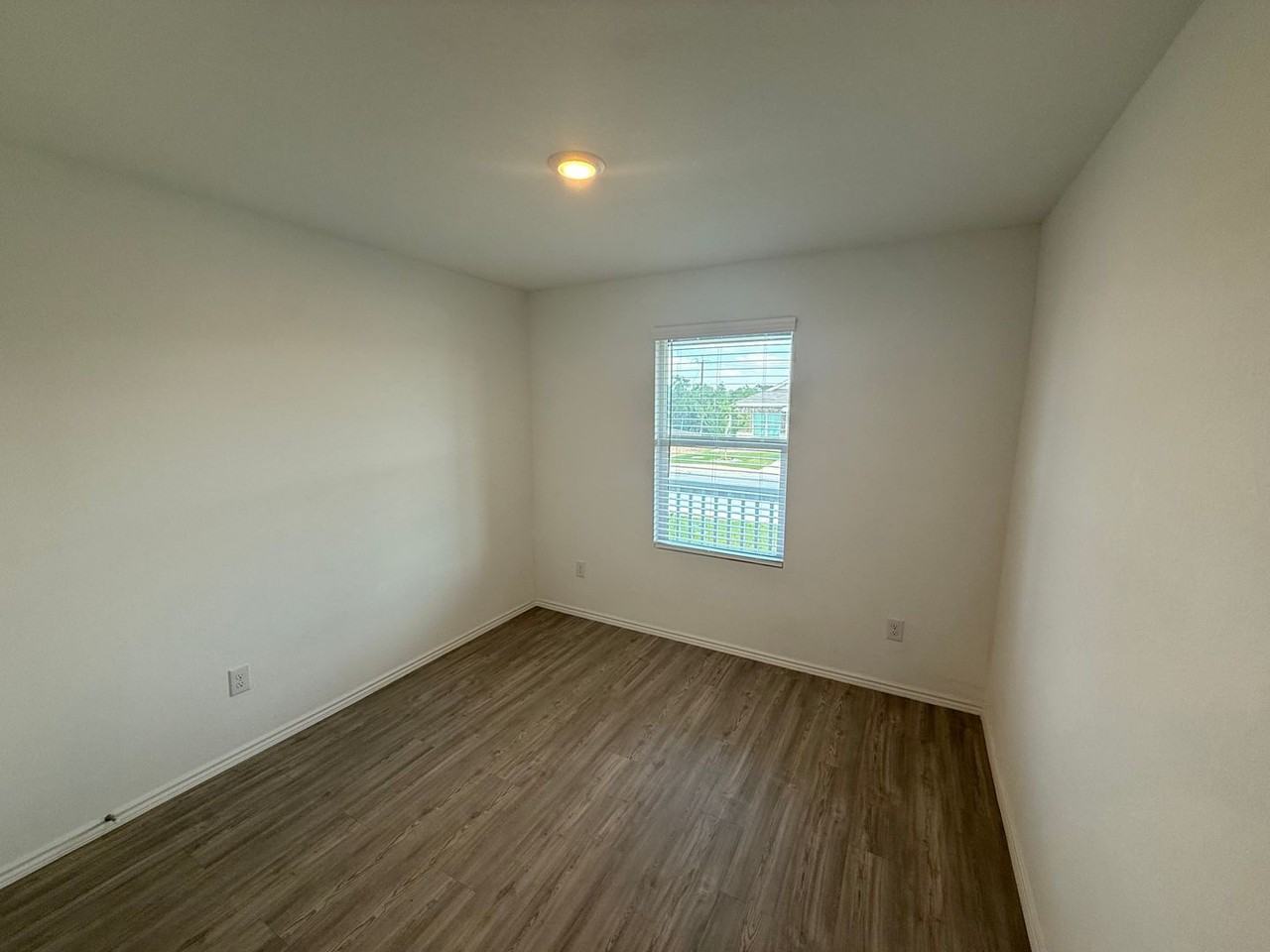 5750 Companion Loop - Photo 2 of 21