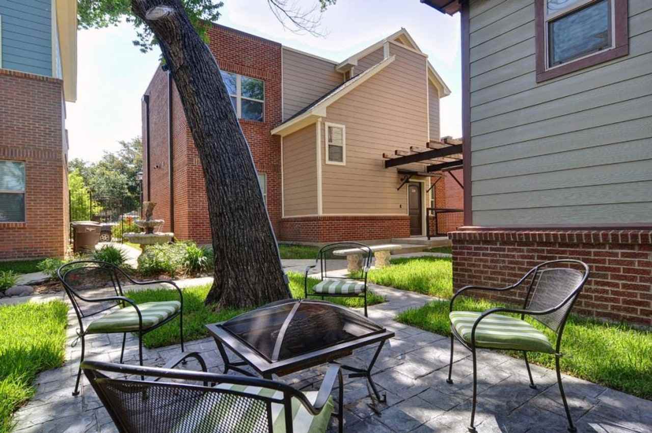 College Ave Apartments - Photo 5 of 9