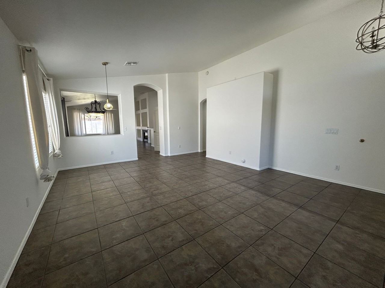 3861 E Redfield Ct - Photo 6 of 33