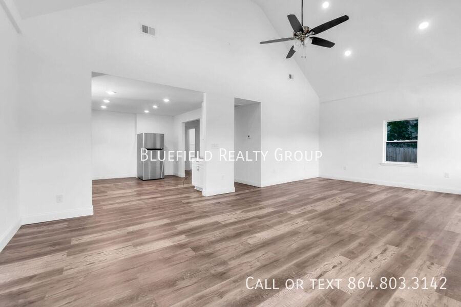 26 N Main St - Photo 7 of 28
