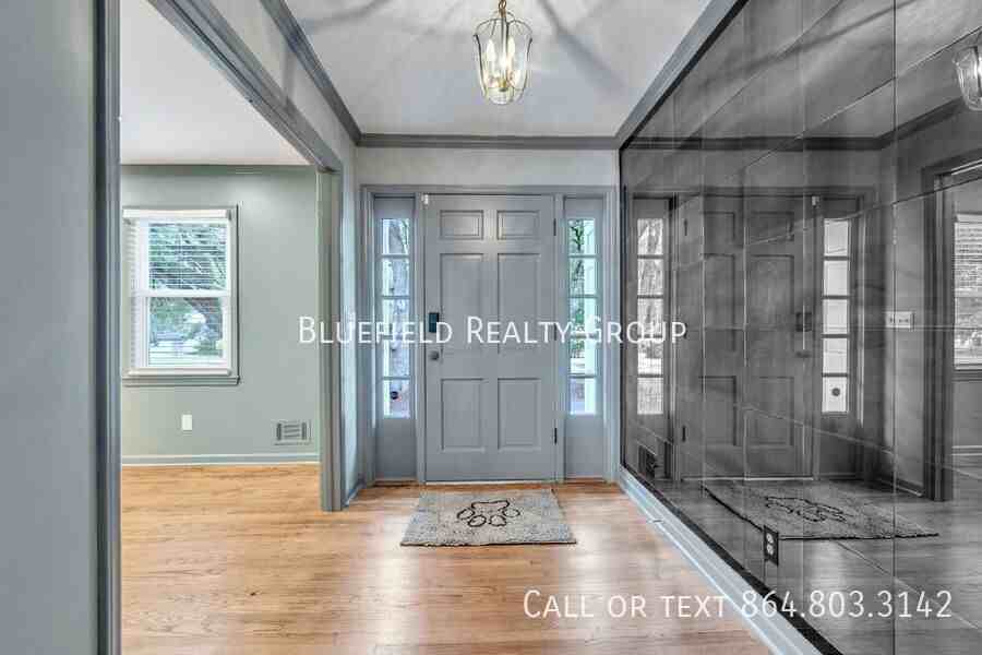 140 Windsor Point Rd - Photo 4 of 45