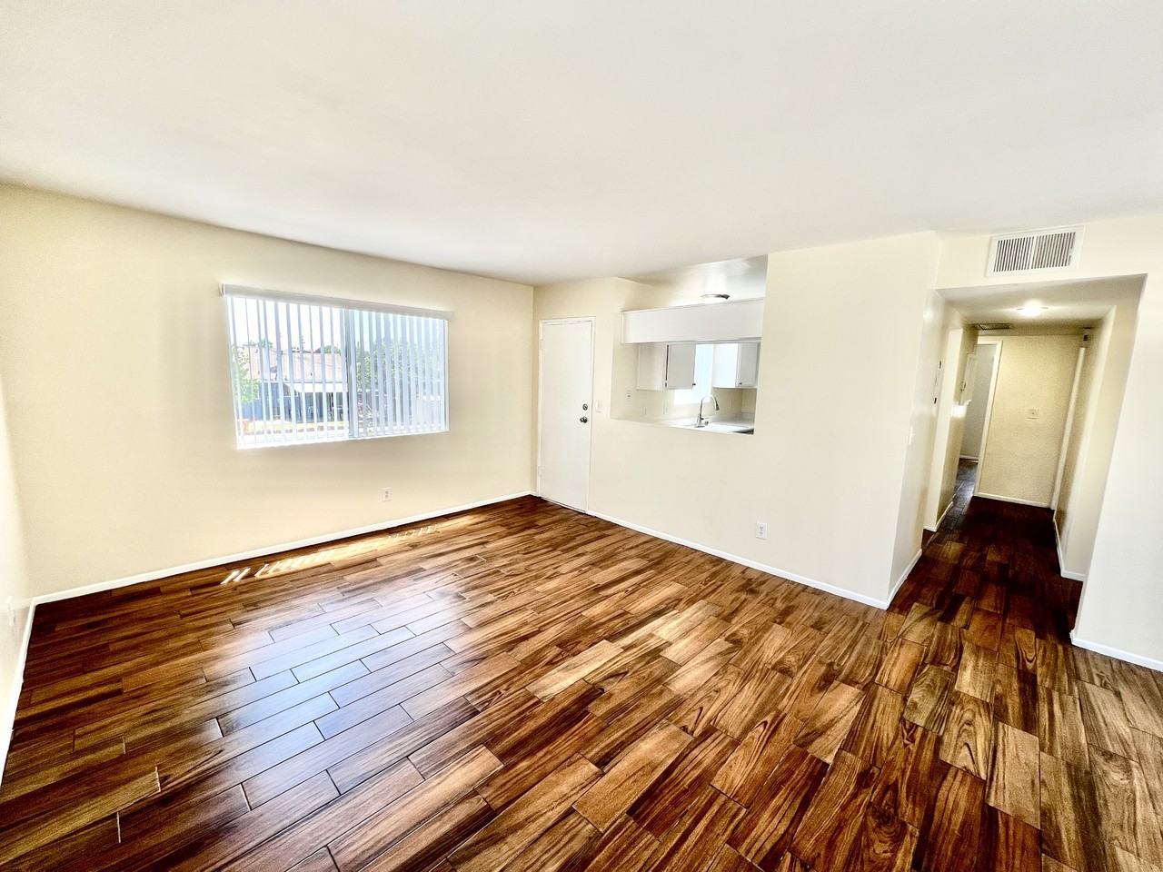 2916 E South St #2 - Photo 7 of 18