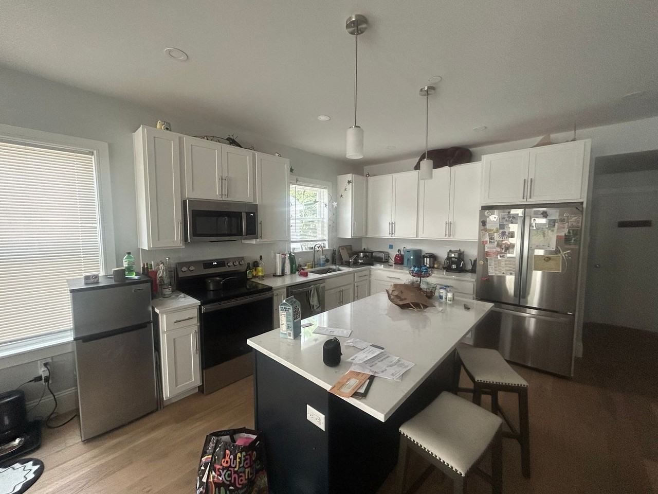 52 Fairbanks St - Photo 2 of 9