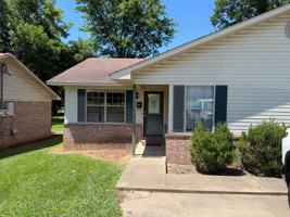 featured image of 209 E Center St