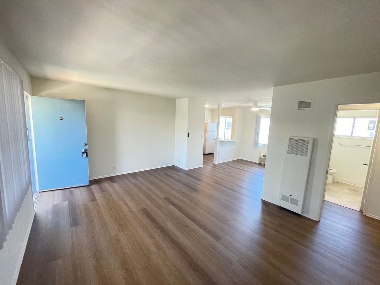 Kester Ave - Photo 2 of 15