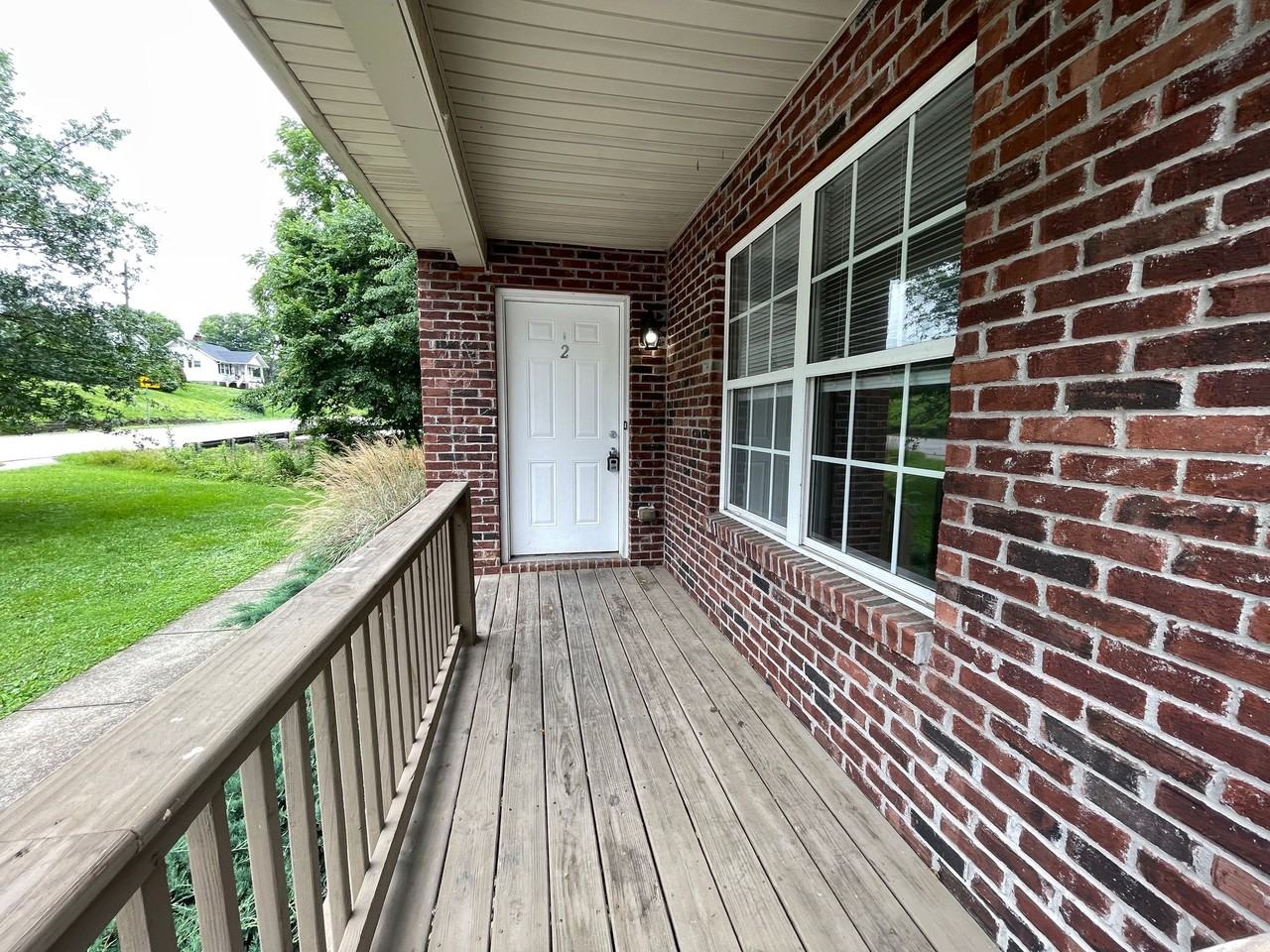 190 Benson Pike Duplex - Photo 4 of 12