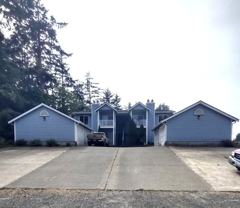 601 Sunset Ave Ne #A - Photo 1 of 1