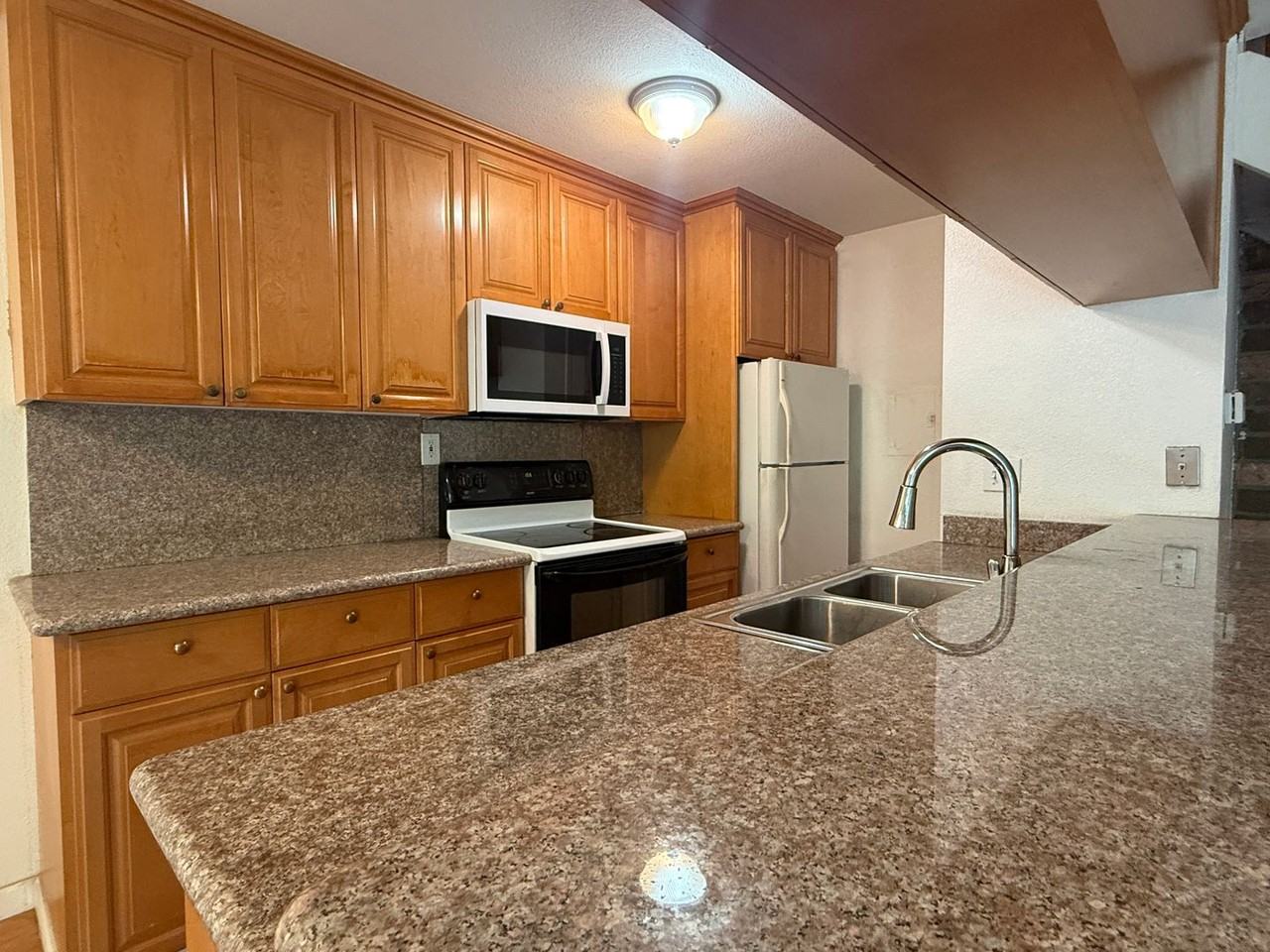 5695 Playa Del Rey #2 - Photo 5 of 11