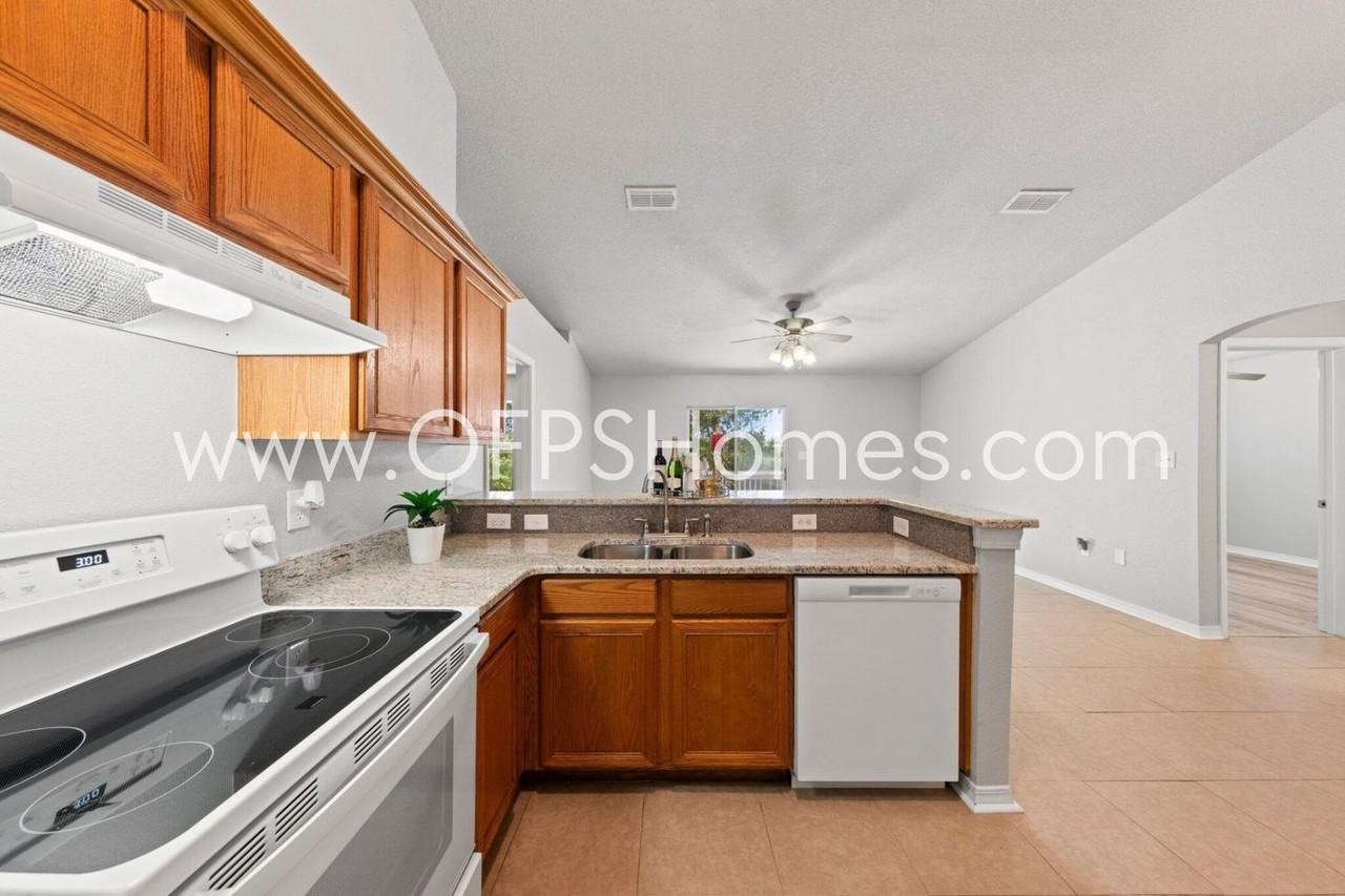 107 Cabana Way - Photo 6 of 22