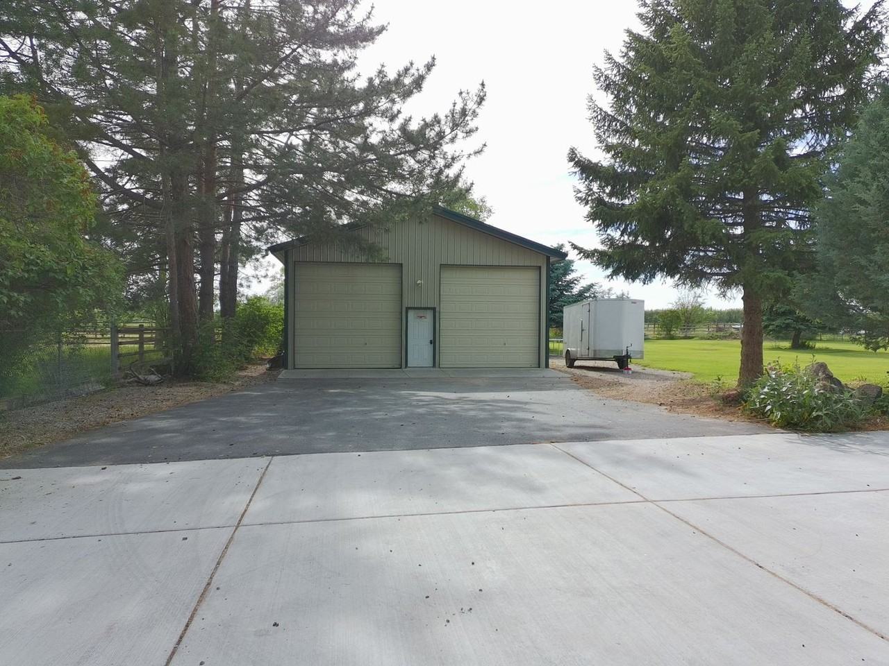 4267 N 55th E - Photo 6 of 6