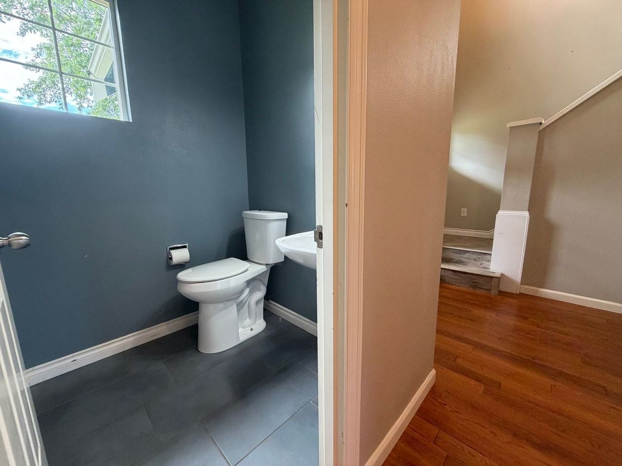 1436 Kincaid St - Photo 5 of 29