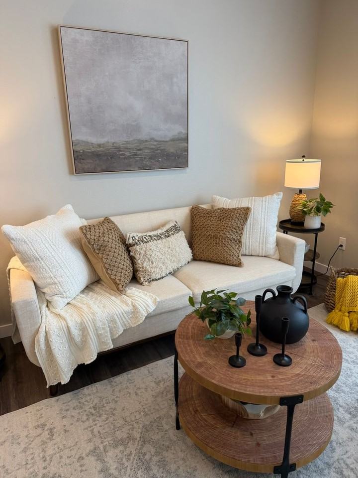 Village Lane Apartments - Photo 3 of 36