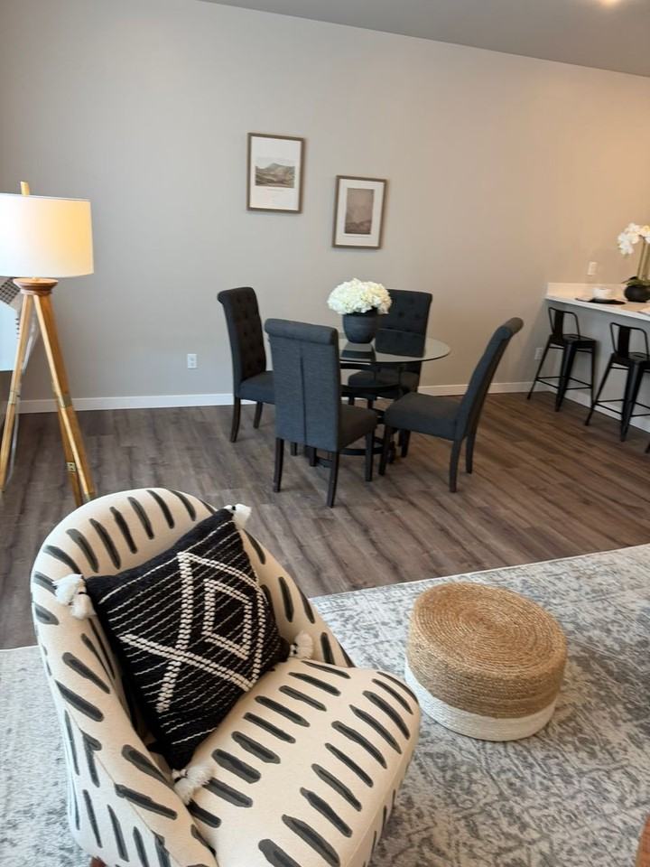 Village Lane Apartments - Photo 5 of 36