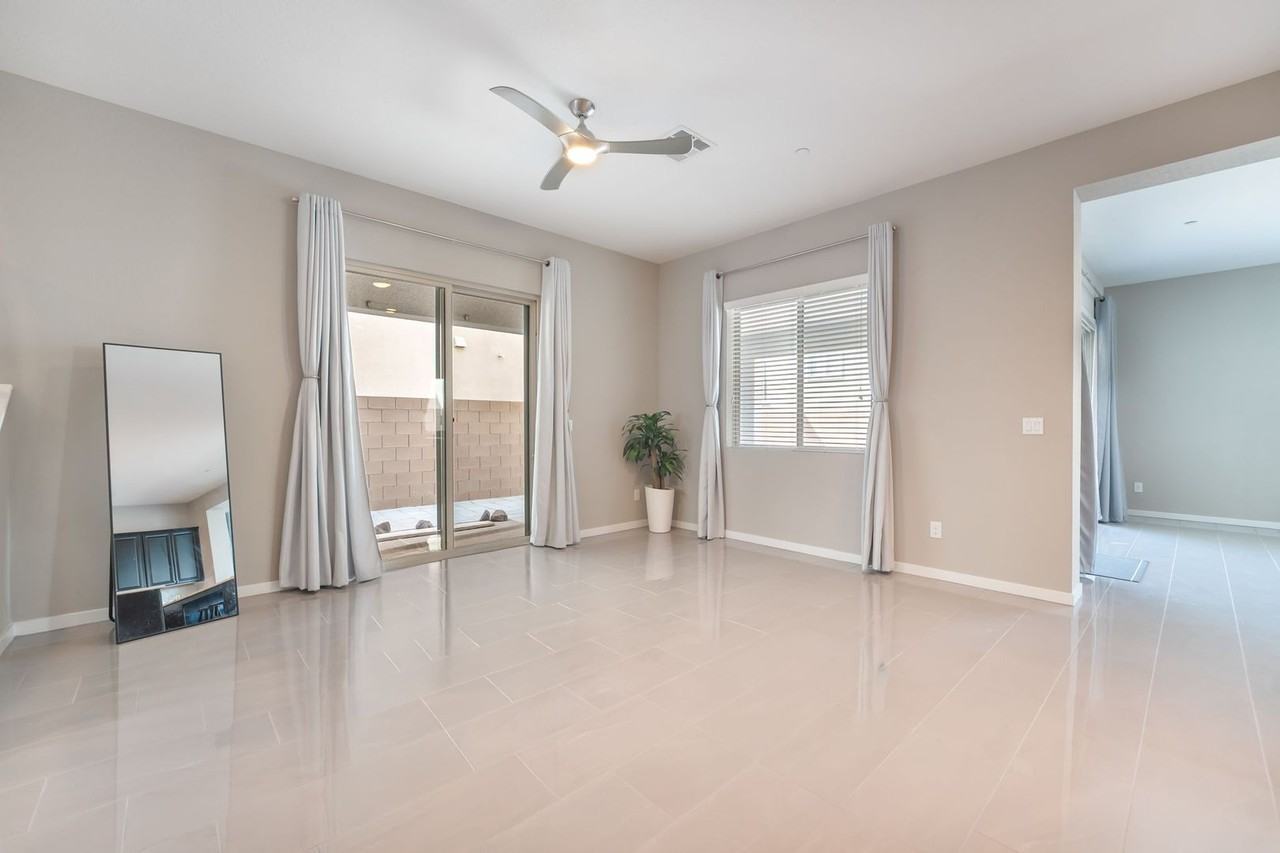813 Horizon Canyon Dr - Photo 5 of 50