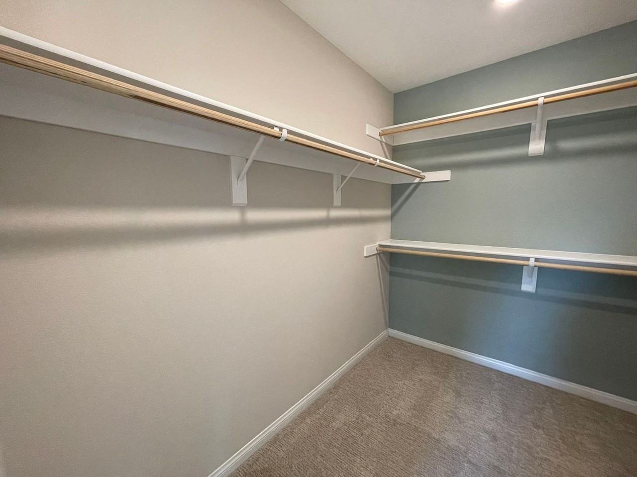 16025 Symphony Ln - Photo 7 of 16